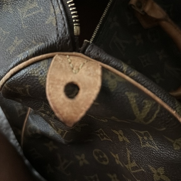 Louis Vuitton speedy 40 COA included - Picture 16 of 16